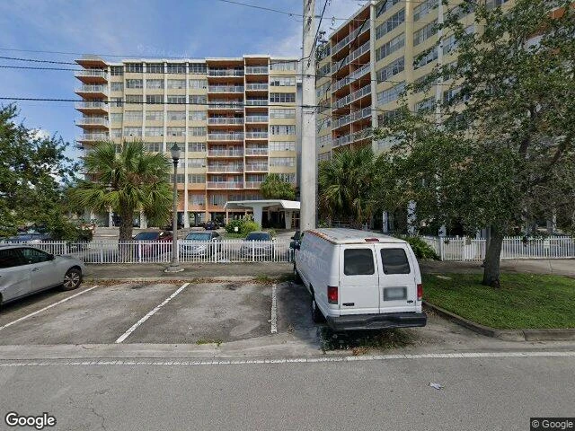 House image located at Miami, FL 33162