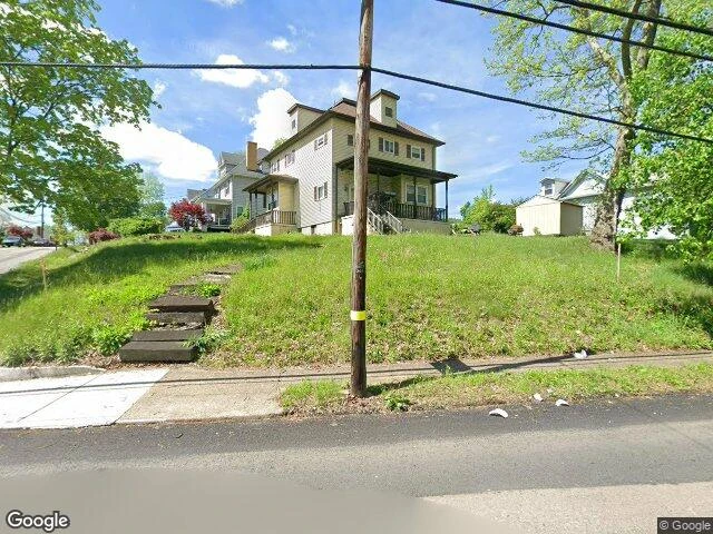 House image located at Oakdale, PA 15071