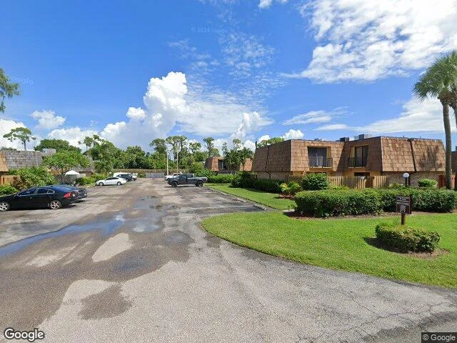 House image located at Fort Myers, FL 33907