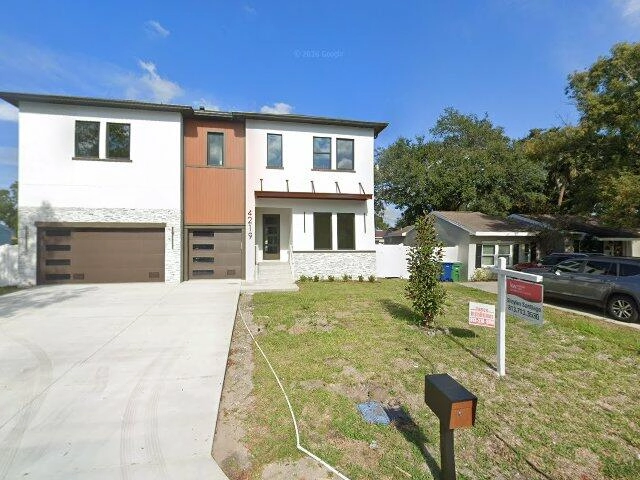 House image located at Tampa, FL 33611