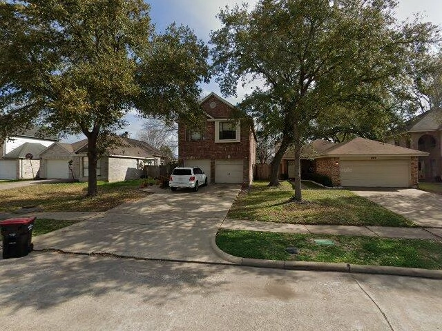 House image located at Houston, TX 77083