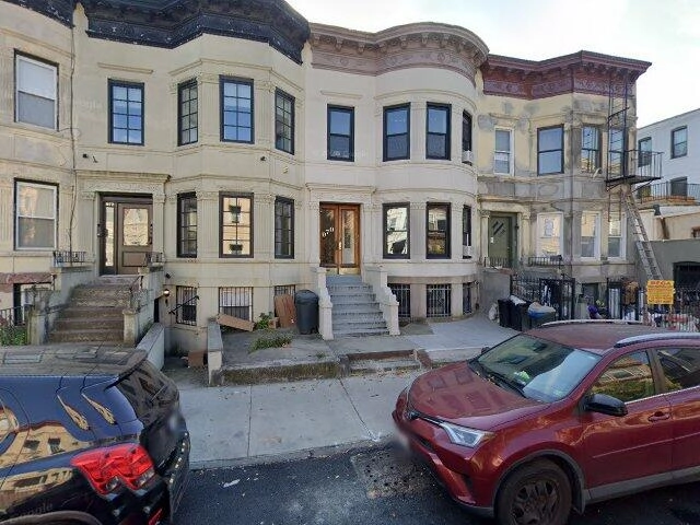 House image located at Teaneck, NJ 07666