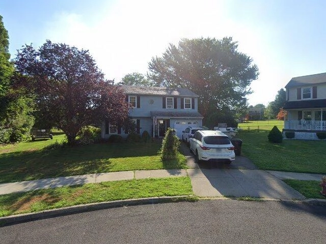 House image located at Meriden, CT 06450