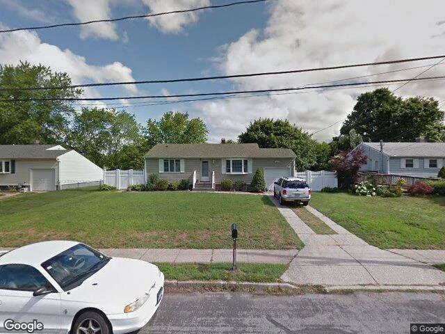 House image located at Holbrook, NY 11741