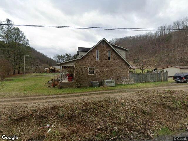 House image located at Harold, KY 41635