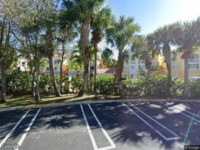 House image located at Palm Beach Gardens, FL 33410