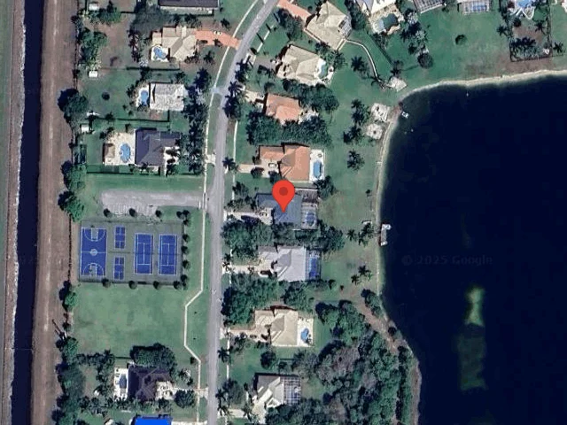 House image located at Lake Worth, FL 33467