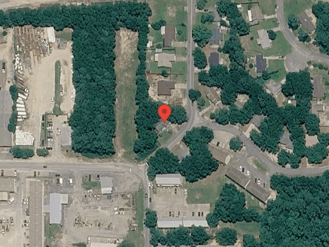 House image located at Crestview, FL 32539