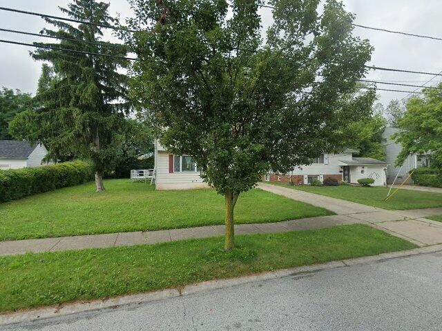 House image located at Maple Heights, OH 44137