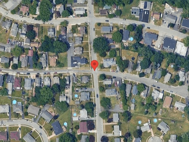 House image located at Roseville, MI 48066