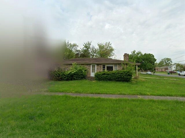 House image located at Louisville, KY 40229