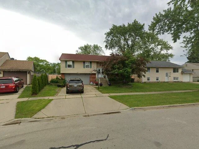 House image located at Streamwood, IL 60107