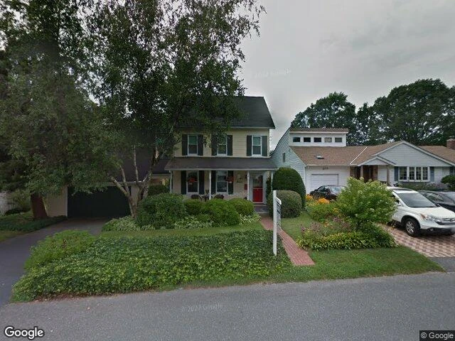 House image located at Huntington Station, NY 11746