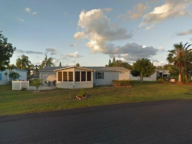 House image located at North Fort Myers, FL 33903