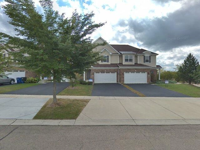 House image located at Algonquin, IL 60102