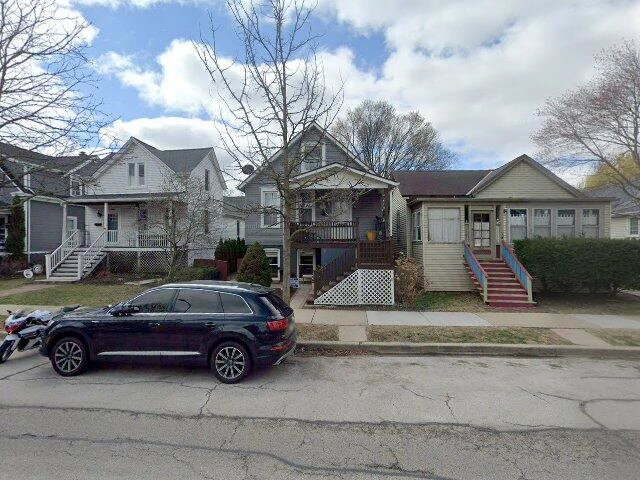 House image located at Evanston, IL 60201