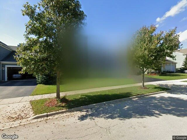 House image located at Elgin, IL 60124