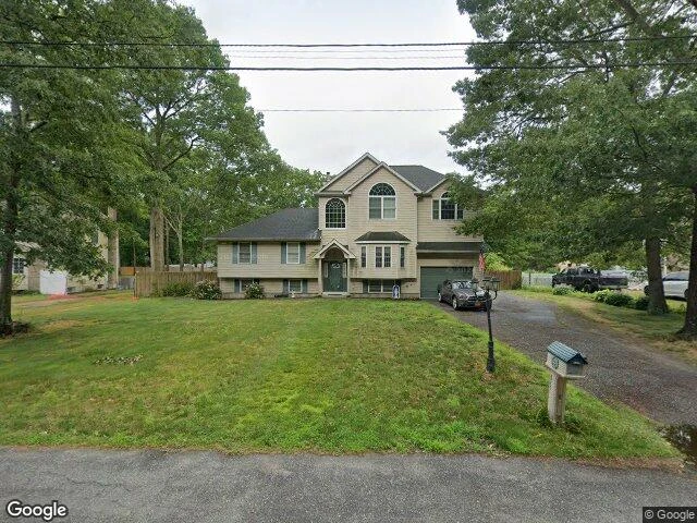 House image located at Shirley, NY 11967