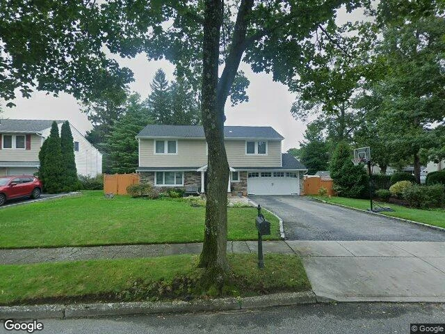 House image located at Commack, NY 11725