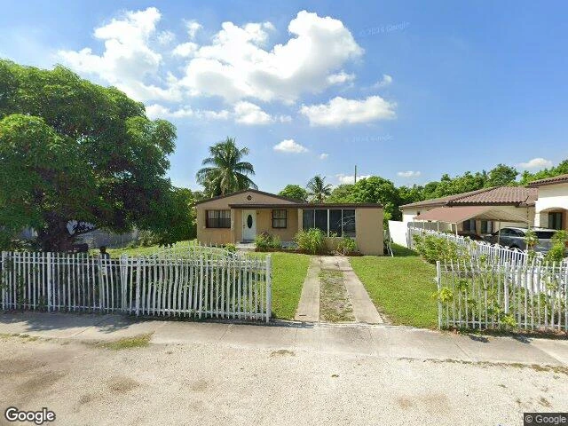 House image located at Miami, FL 33168