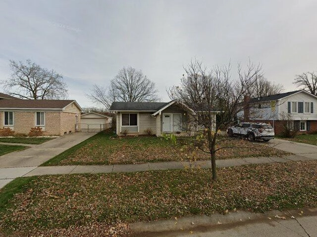 House image located at Canton, MI 48187