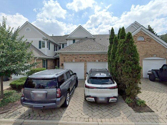 House image located at Clarendon Hills, IL 60514