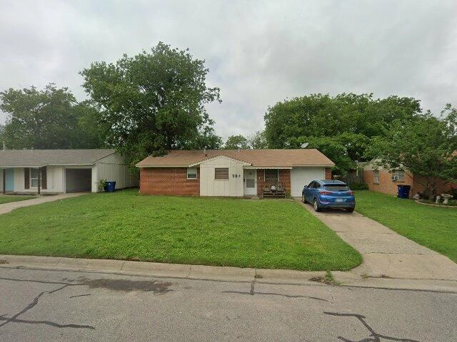 House image located at Burleson, TX 76028