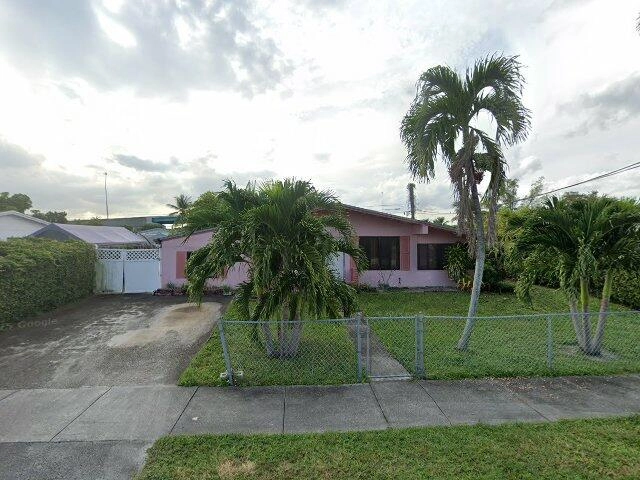 House image located at Miami, FL 33169