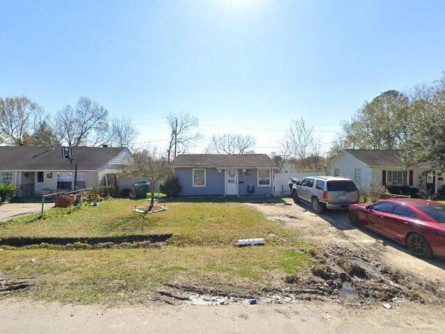 House image located at Houston, TX 77017