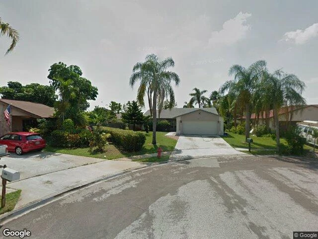 House image located at Lake Worth, FL 33463