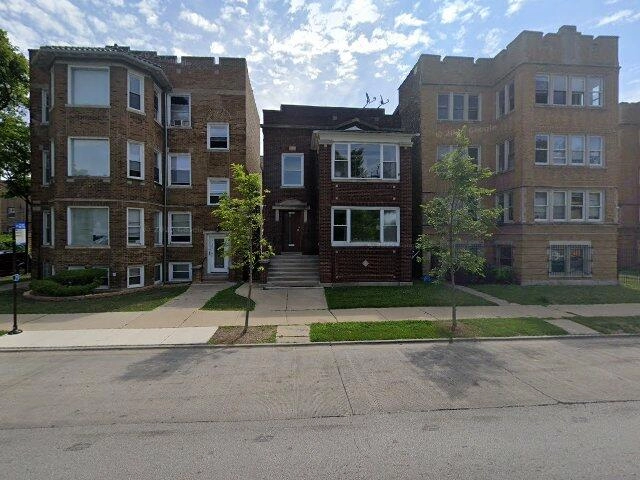 House image located at Chicago, IL 60628