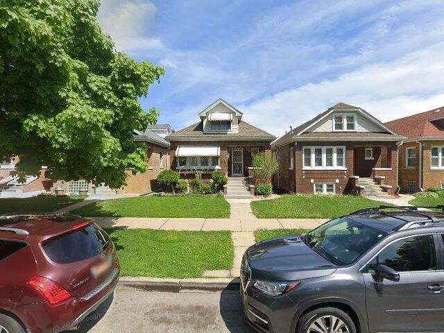 House image located at Chicago, IL 60634