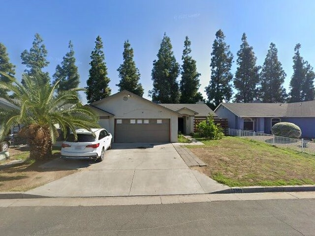 House image located at Fresno, CA 93725