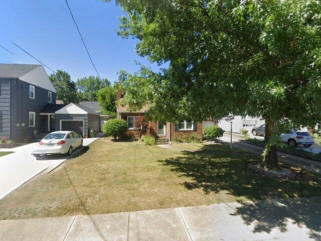 House image located at Canton, OH 44709