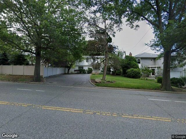 House image located at Albertson, NY 11507