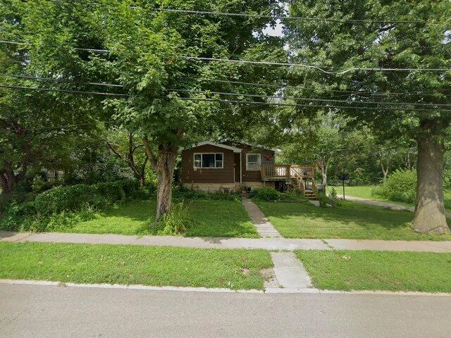 House image located at Clinton, IA 52732