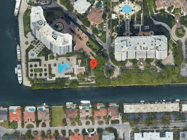 House image located at North Miami Beach, FL 33160