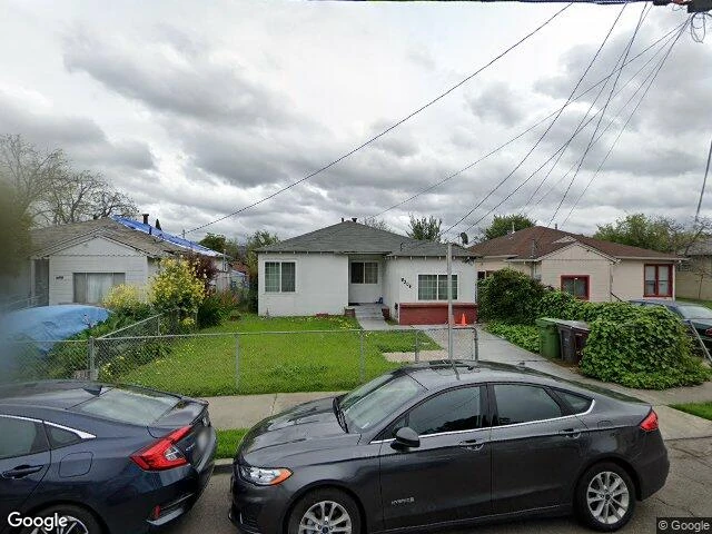 House image located at Oakland, CA 94603