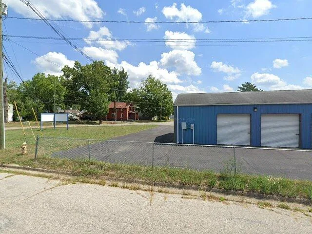 House image located at Niles, MI 49120