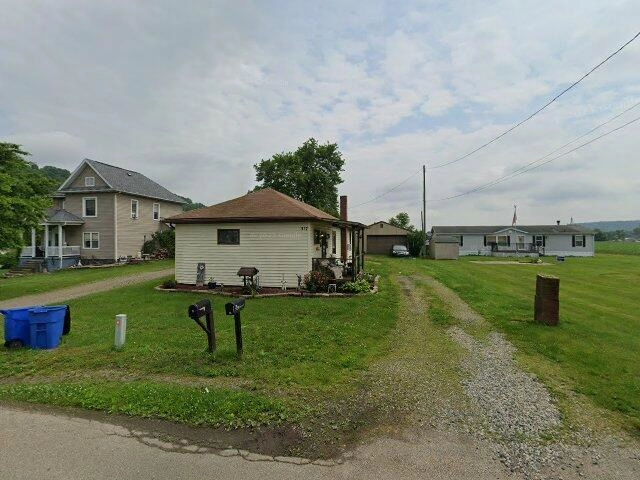 House image located at Gnadenhutten, OH 44629