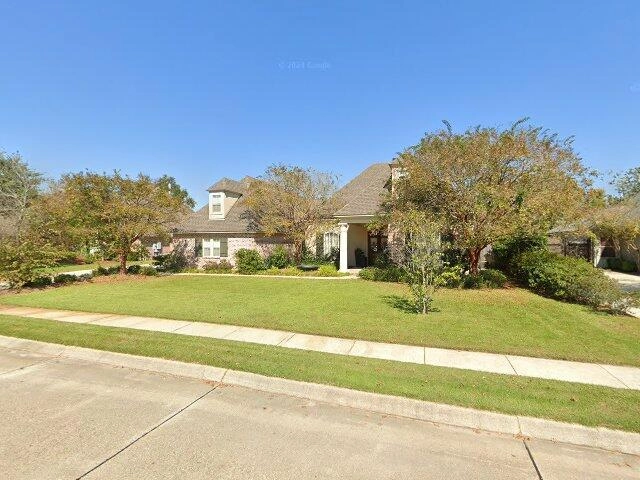 House image located at Mandeville, LA 70471