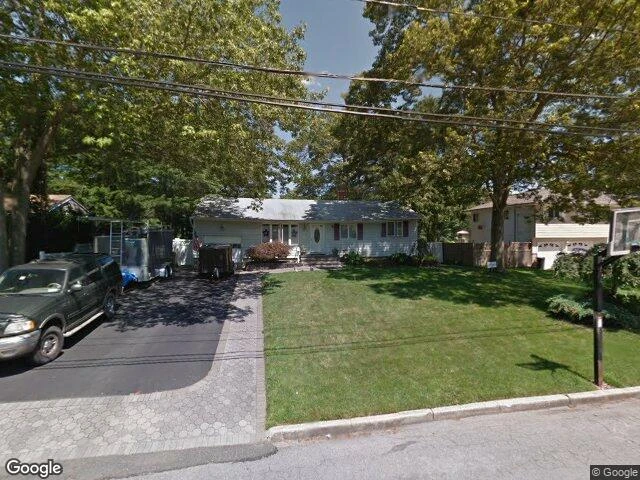 House image located at Islip Terrace, NY 11752