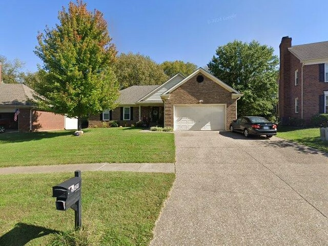 House image located at Louisville, KY 40220