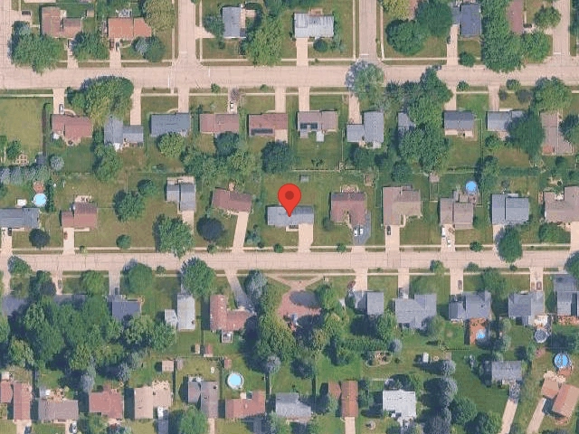 House image located at Mchenry, IL 60050