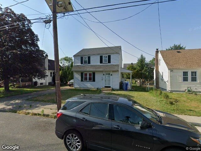 House image located at Burlington, NJ 08016