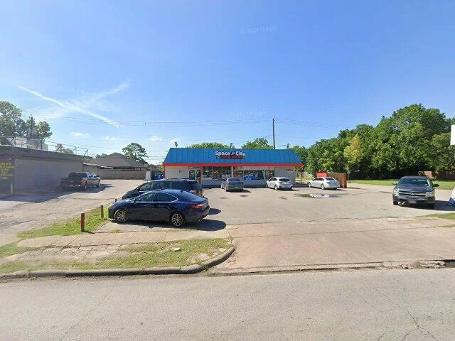 House image located at Houston, TX 77087