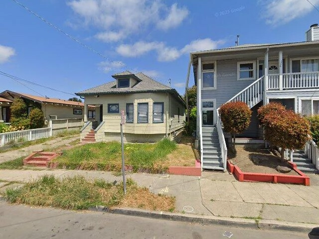 House image located at Oakland, CA 94619