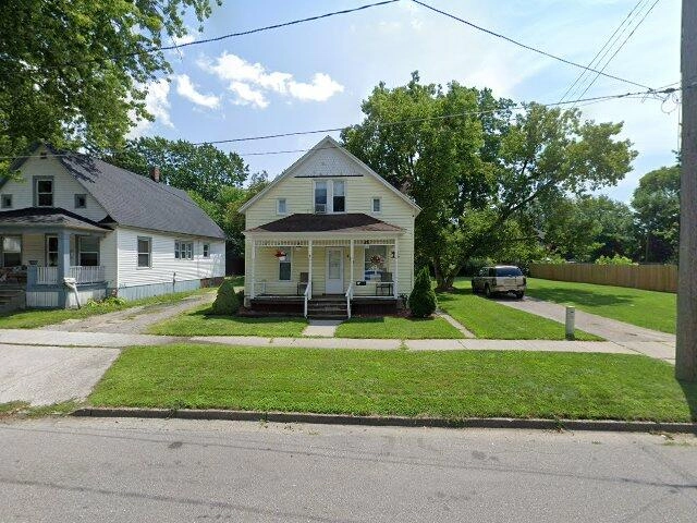 House image located at Saginaw, MI 48602