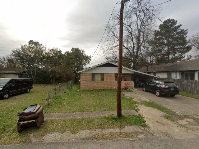 House image located at Hattiesburg, MS 39401