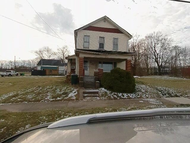 House image located at Alliance, OH 44601